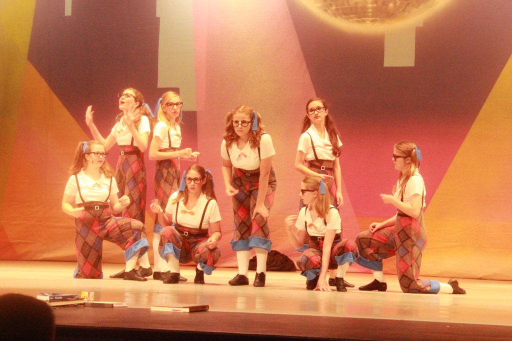 danceshow47.jpg