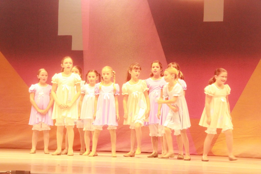 danceshow6.jpg