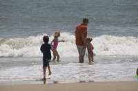 beach091102_small.jpg