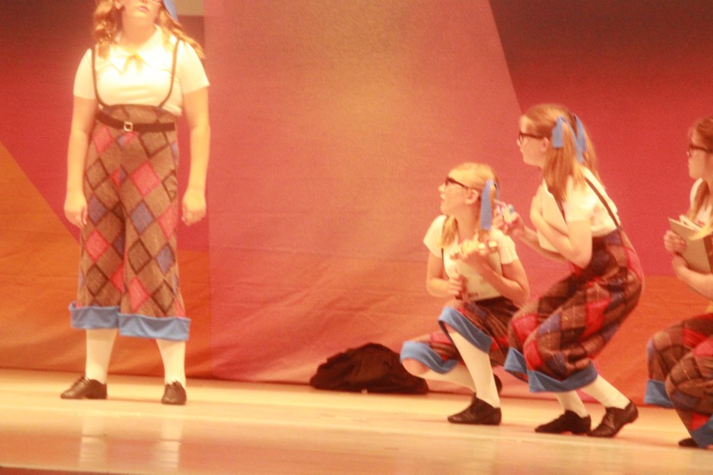 danceshow42.jpg