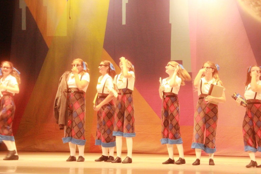 danceshow55.jpg